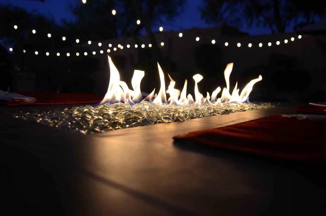 Entertainer Outdoor Fire Pit Table – 6 Ft with Fire Glass (LP/NG Compatible)